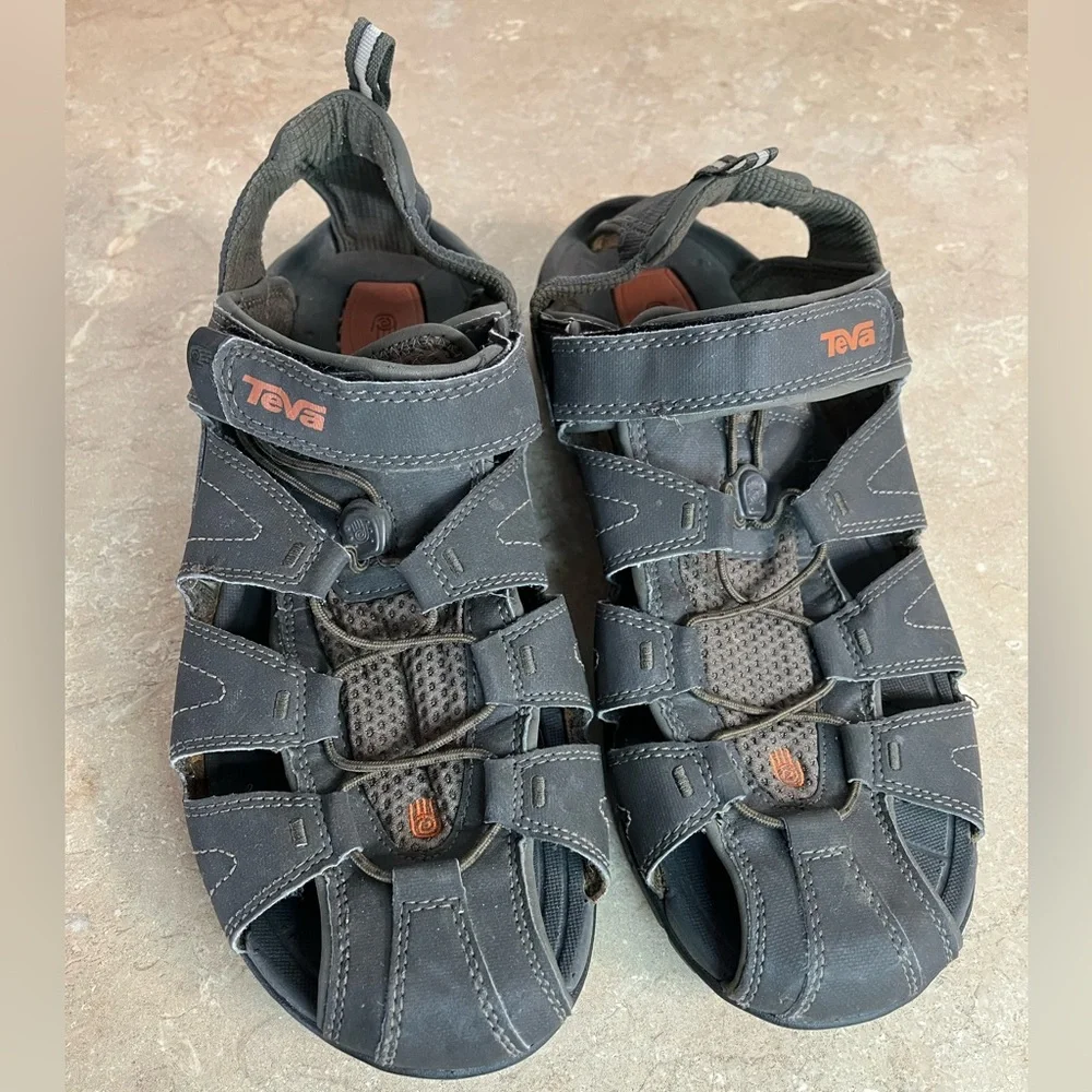 Teva men’s black